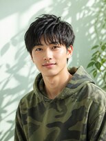 にもう 神戸三宮&nbsp;フェードカットxニュアンスウルフxスパイラルパーマ