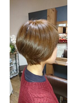 ヘアーメイク モン(hair make Mon) 前下がりボブカット♪