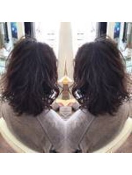 アフ(ahu) ミディアムヘア