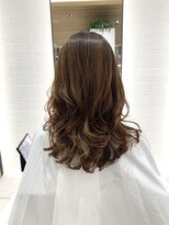 ステアケース 武蔵小杉店(stair:case)&nbsp;コテ巻き風パーマ　韓国ヘア　武蔵小杉