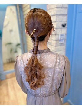 アブルトゥーヘアー(able to hair) お呼ばれヘア