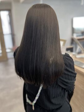 ミュラ(mulah) ブリーチなしグレージュ透明感カラー＊艶髪ストレートロング