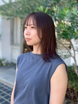 リリー(Rilie) ミディアム/顔周りレイヤー/外ハネ/マロンブラウン