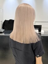 ココ 原宿(KOKO)&nbsp;ブリーチ黒髪小顔クラゲヘアーオリーブグレーココアベージュ