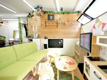 ココロハレル 上板橋駅前店の写真/髪質改善/縮毛矯正/ヘッドスパが得意なアットホームサロンがRenewal☆髪や頭皮のお悩みに寄り添います◎