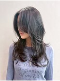 ロングオリーブグレー顔周りレイヤー韓国ヘア_ba571723