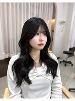 アイドットプラス 札幌大通り(i.+ODORI)&nbsp;ナチュラルなゆるふわミディアムレイヤーヘア