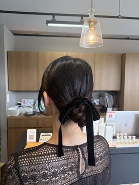 アリカ(arika) ゆるふわシニヨン