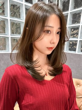 ロンド ジュルード 名古屋(Lond jeloud) 垢抜ける大人のミディアムレイヤー