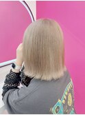 ミルクティーベージュ