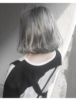 ヘアーアンドアトリエ マール(Hair&Atelier Marl)&nbsp;【Marl】ホワイトグレーカラーの外ハネボブ♪