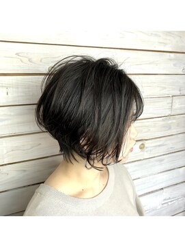 デコヘアー キートス(DECO HAIR kiitos) 【刈上げボブ】メリハリショート クラウドマッシュ