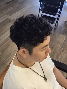 リッティ(Litty) メンズパーマスタイル