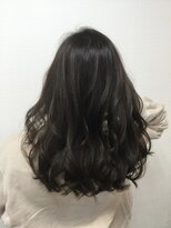 ヘアートルウィ(HAIR Tleu'i) オリーブグレージュ