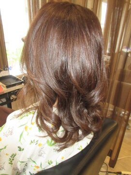 コア フィール ア デイ(COIFFURE A DAY) 【見附今町M3D】おすすめお得クーポン有り