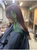 イヤリングカラーグリーン　edge.下北沢