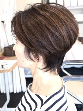 ディンプル 越谷駅前(DiMPlE) 丸みショート、大人ショート、ウルフショート、くびれショート