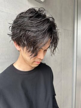 アルカナ 明治神宮前原宿(ARCANA) ウルフアッシュブラックカルマパーマベリーショート