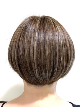 アズール 草加(azule) ナチュラルハイライト