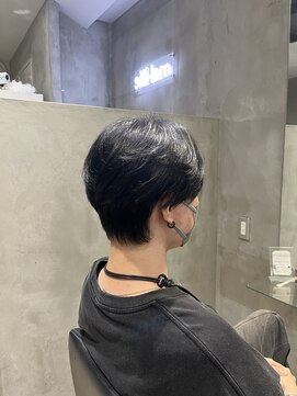 ソルレム(sol-lem) 刈り上げないナチュラル毛流れマッシュ