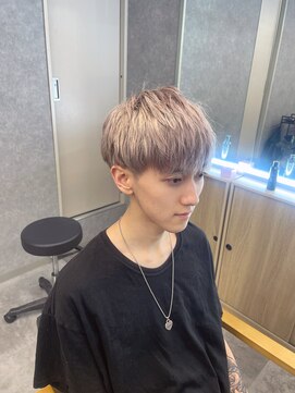 メンズサロン キング 梅田店(Men’s salon K!ng) 波巻きツイストスパイラルパーマ/フェザーパーマ/眉毛/メンズ