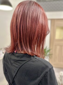 レオ 幸手(Leo) 40代50代似合わせ◎切りっぱなしボブ×ひし形シルエット