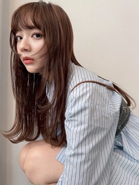 ホフ 大阪心斎橋店(F.O.F) ブリーチグレージュベージュショートボブショートレイヤー学割