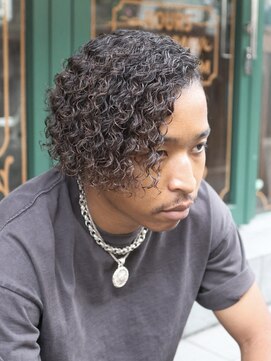 プロショップウェーブ セカンド(PRO SHOP WAVE II) スペインカール/プードルパーマ/メンズパーマ/ニュアンスパーマ