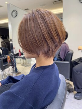 バンプ ギンザ(BUMP GINZA) 30代40代50代ショート白髪ぼかし銀座丸みくびれ井