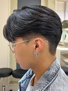 ニコ トウキョウ ヨコハマ(nico) メンズセンターパートウルフセンターパートニュアンスパーマ襟足