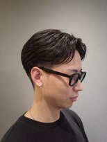 ガウディ 広島駅前店(Gaudi)&nbsp;【毛流れフェザーパーマ】センターパート