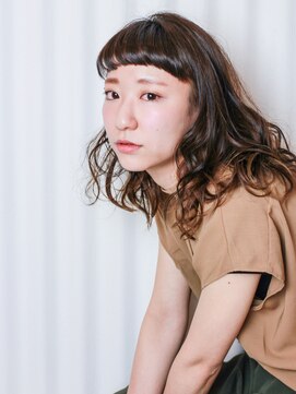 テトヘアー(teto hair) SEMILONG［インナーカラー・ランダムウェーブ］