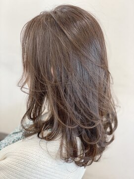 ヘアーサロン イルア 北越谷(hair salon I'LUNA) ワンカールアッシュブラウン