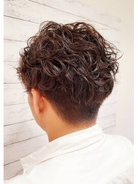 ファム 横川店(femme) カジュアルカーリーヘア