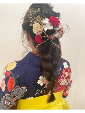 クララ バイ マニスオブヘアー(CLALA by Manis of hair) 卒業式ヘアセット♪