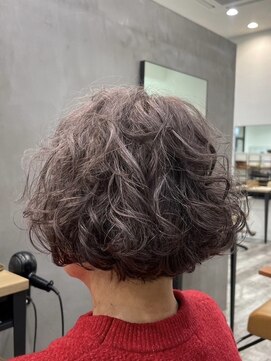 サロンド ベレーザ トータ(salao de beleza tota) ピンクパール*グレイヘア