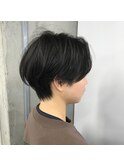 センターパート　大人ショート　くびれショート