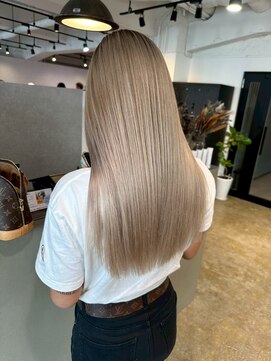 メリー オオサカ(Merly Osaka) white milk tea