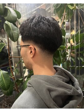 にしはら 美容室 【伊藤心良】フェードスタイル