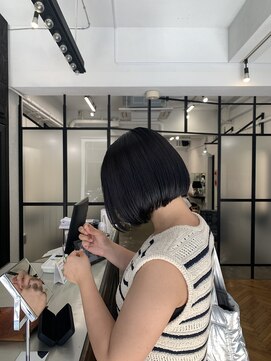 ジェスター(JESTER) 〈suzuno〉艶感暗髪×ボブ