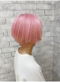 透明感抜群のミルキーピンクボブ