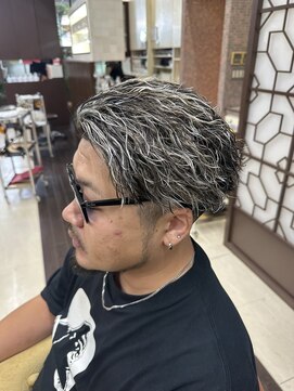 ウィーブ 成田店(Weve) men's/MEN'S/メンズカット/メンズパーマ/成田/ハイライトカラー