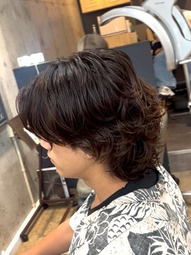 オゼル(OZEL) 【センターパートマッシュ】抜け感×色気を纏う上品メンズカット