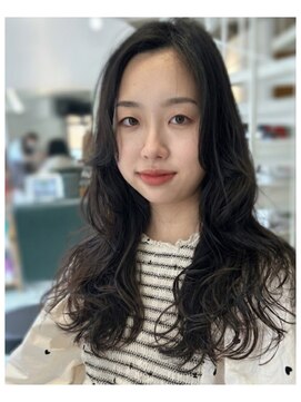 ピュットフラワー(PYT Flower) 大人のニュアンスロング 前髪長め