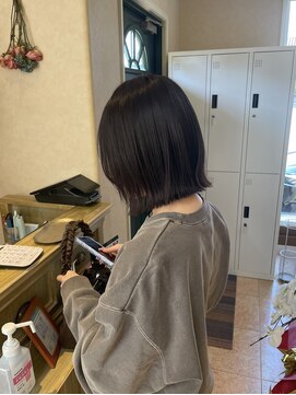 メルク(merc) レイヤー ボブ ショート インナーカラー 韓国