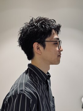 ビジョン 赤坂(vision) 肌なじみの良い大人ピンパーマショート