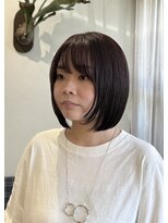 ホワイト(WHITE)&nbsp;顔まわりレイヤーボブ