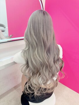 ロサ ファイブヘアー(Rosa..5Hair) ホワイトシルバー