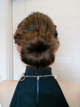 アンスール(Une seule) 上品アップ☆