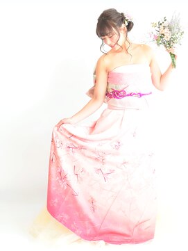 ヘアーサロン ラフリジー(Loufreasy) 和装結婚式や成人式の前撮りに♪ 振袖ドレスの着付け 16500円